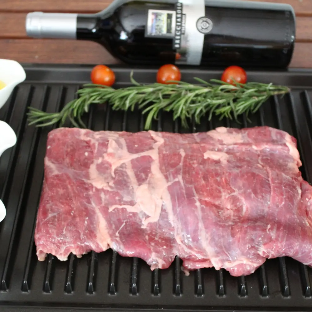 Textura y frescura de Arrachera de res, auténtica calidad de Monterrey disponible en Tlalpan y Coyoacán.